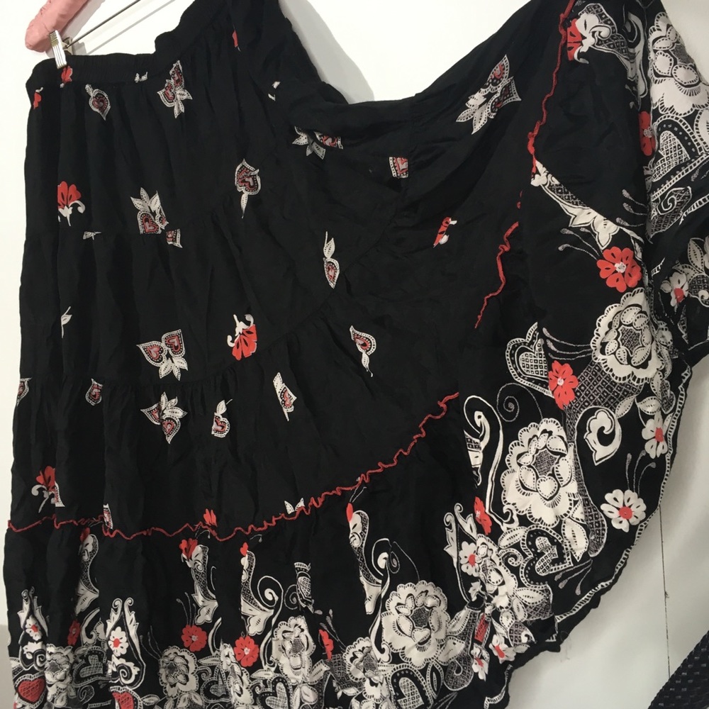 White Stag plus size skirt